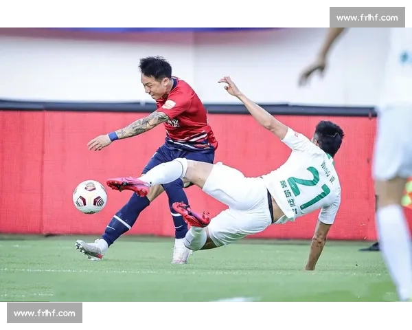 千余名足坛老将聚青岛,“科诺尔杯” 中老年足球赛开赛